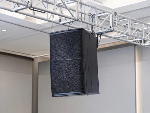 Installed loudspeaker enclosure